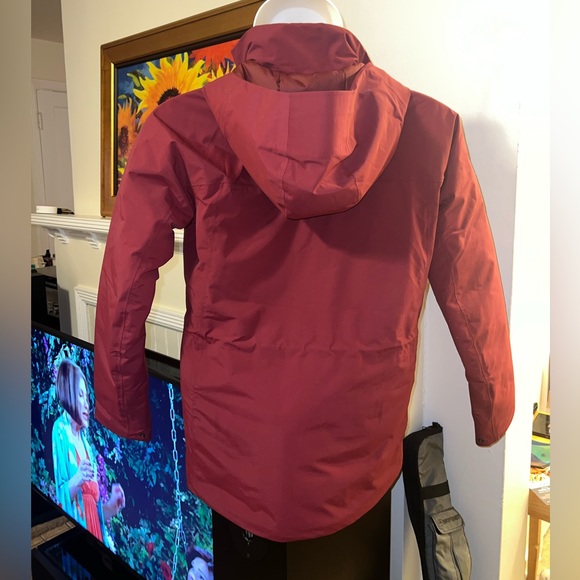 Only one left!!!!! Pantagonia woman’s off-slope jacket ***NWT*** - Picture 3 of 10